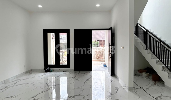 Rumah Baru Minimalis Modern 2 Lantai- Siap Huni di Bsd Timur 2