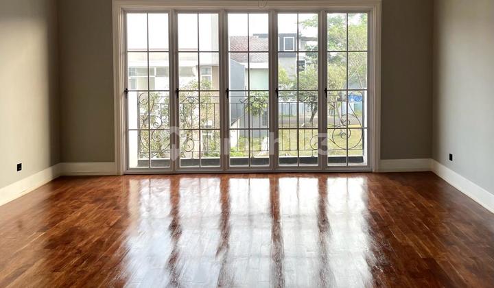 Rumah Berasa Luas Banget Lt230 Dengan Desain American Classic  2