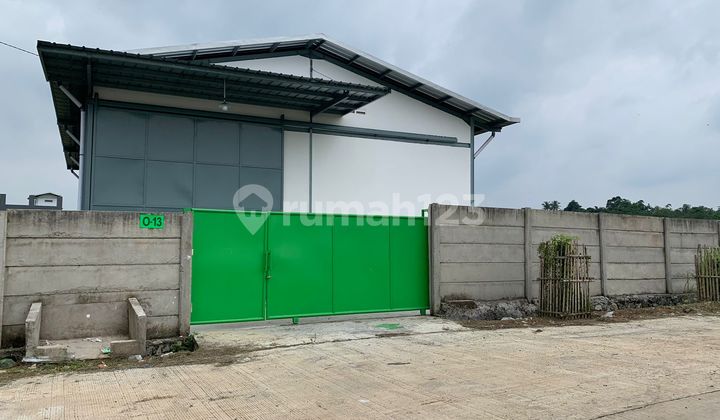 Gudang Multiguna Dengan Lokasi Strategis Di Jalur Lintas Antar Provinsi