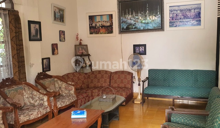 Dijual Old House Lokasi Strategis Dekat Pusat Kota Cirebon 2