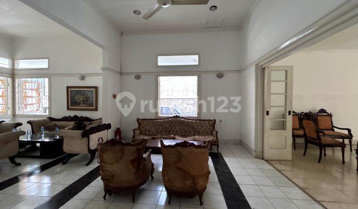 Miliki Rumah Tinggal Heritage Di Jantung Menteng, Jakarta Pusat 2