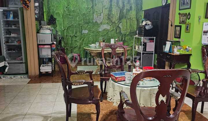 For Sale: House & 5 Rental Rooms, Strategic Location Near North Jakarta Mayor's Office 2