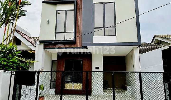 Rumah Moder 2 Lantai Desain Elegan, Siap Huni & Siap Survey Rumah Moder 2 Lantai Desain Elegan, Siap Huni & Siap Survey