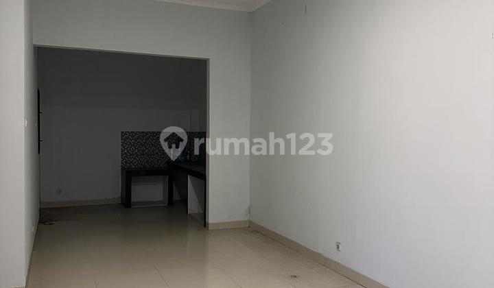 Dijual Rumah Apa Adanya 1 ½ Lantai, Lokasi Strategis Dekat Pintu Tol Pasar Modern BSD 2