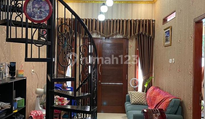 TWO-STORY HOUSE IN PURI SENTOSA, TANGSEL 2