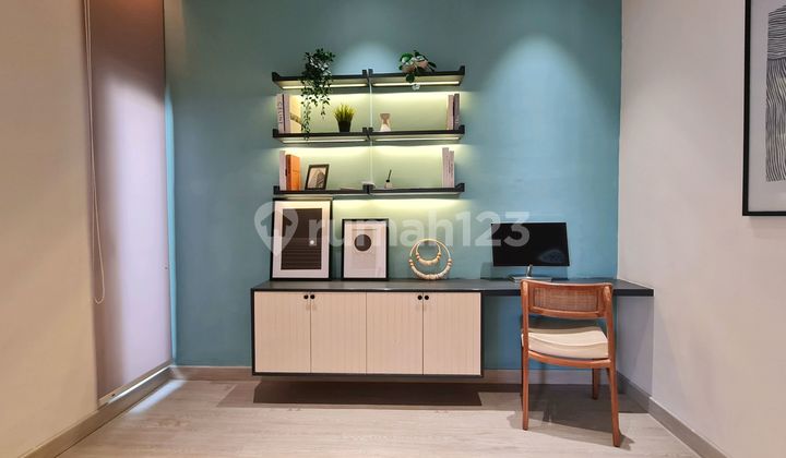 Rumah Deket Stasiun Cisauk Ditambah Pemandangan Danau, Brasa Liburan Tiap Hari