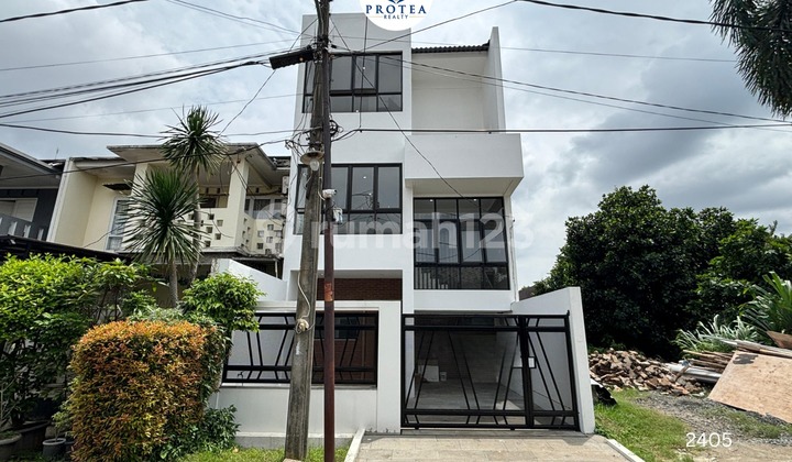 Rumah Baru 3 Lantai Siap Huni Dalam Cluster Di Ciputat