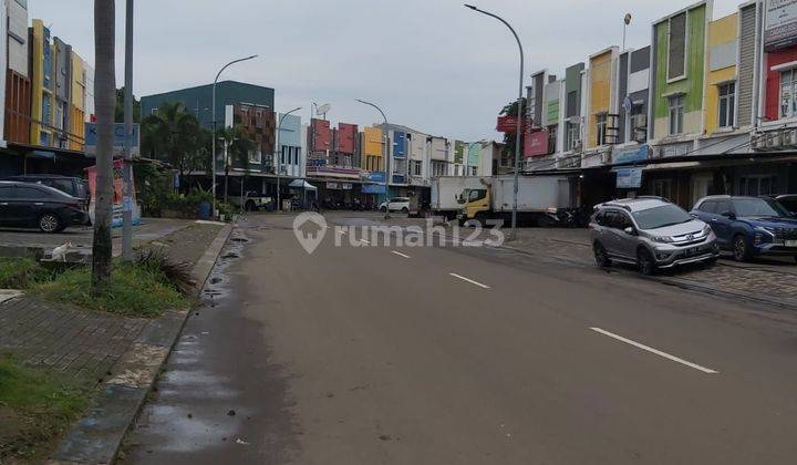 Ruko 2 lantai dan siap pakai di Serpong Park 2