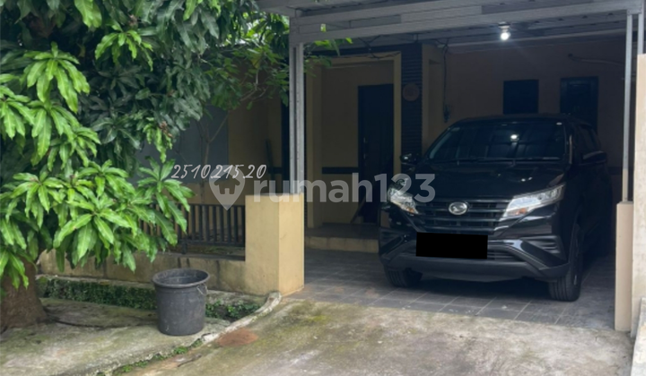 House in Strategic Location in Pamulang 2