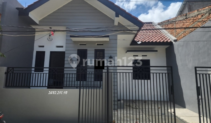 Rumah Full Renovasi di Griya Suradita, Cisauk