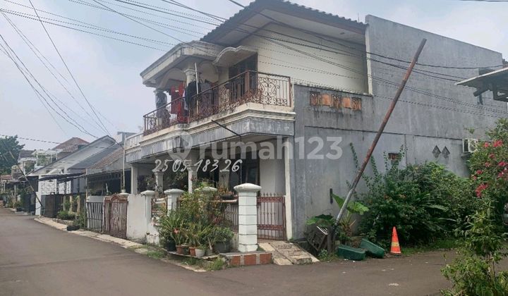 Rumah Di Lokasi Strategis Di Vila Dago Tol