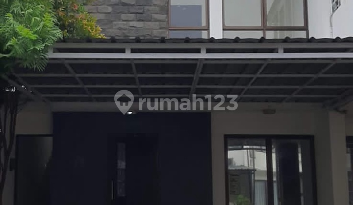 Rumah Dalam Cluster di Graha Raya. Bintaro