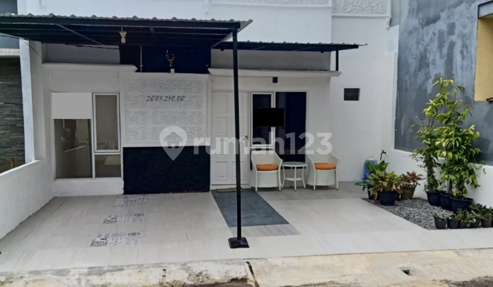 Ready-to-Live House in a Cluster at Griya Suradita Indah