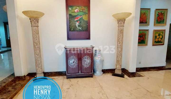 RUMAH LUX TAMAN GOLF LOKASI ELIT AREA GOLF LIPPO KARAWACI  2