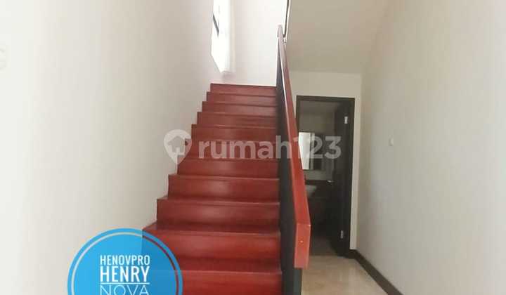 PRICE DROP ON READY-TO-OCCUPY HOUSE in CILANDAK SELLING BEST LOCATION 2