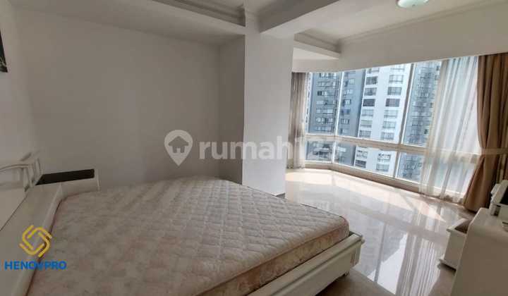 For Rent Best Unit 3+1BR Full Furnish Renov Mid Fl Taman Anggrek  2