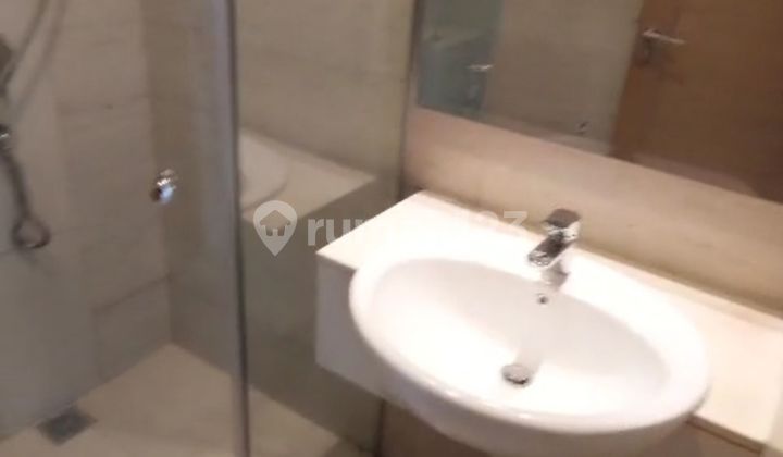 BRAND NEW Taman Anggrek Residence Unit 1BR Semi Furnish  2