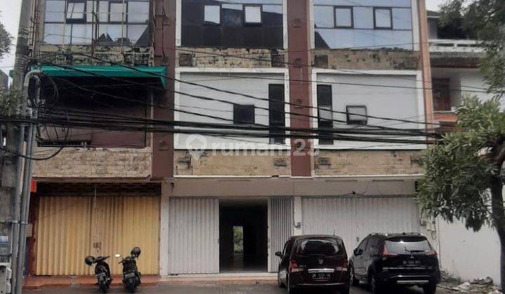 Ruko Raya Kuta Badung 1