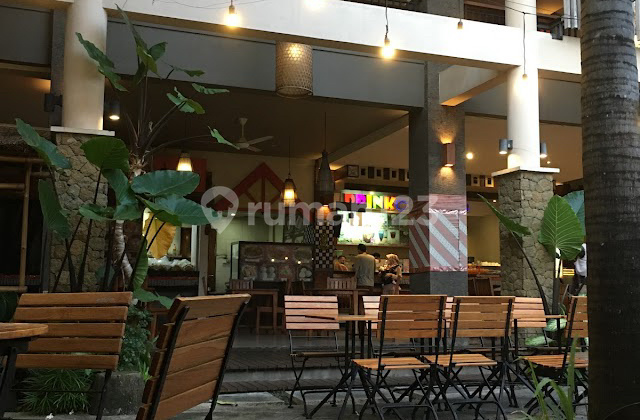 Food Court Teuku Umar 5