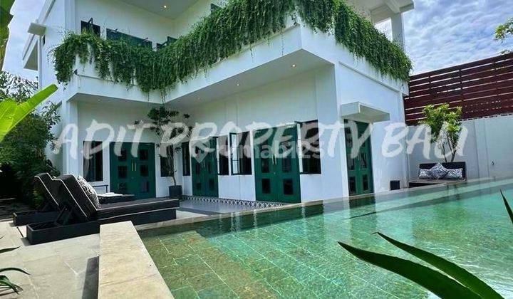 Villa berawa canggu badung 1