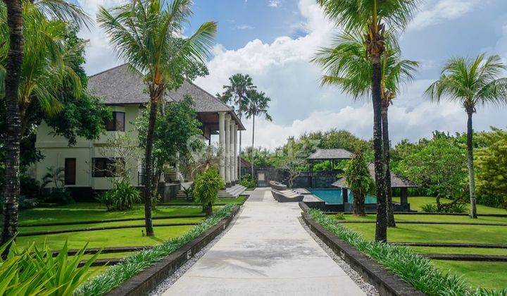 Melasti Beach Villa Ungasan Bali 2