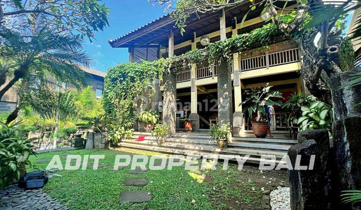 Villa Petitenget Kerobokan Badung Bali 1