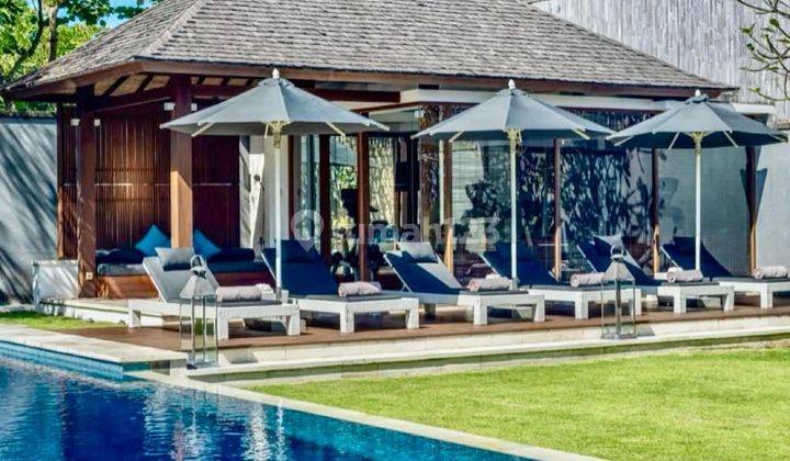 Villa Luxury Batubelig Seminyak Badung 2