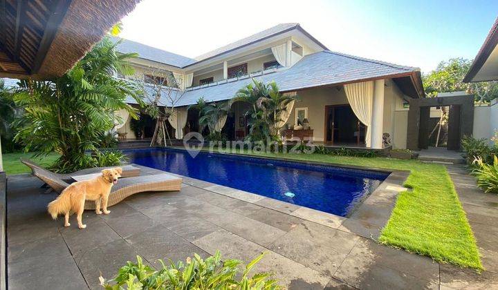 Villa Beach Side Sanur Denpasar Bali 1