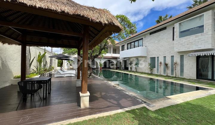 Villa Modern Seminyak Bali