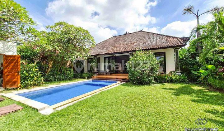 Villa Umalas Kerobokan Badung 1