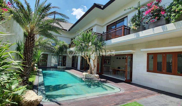 Villa Luxury Umalas Badung Bali 1