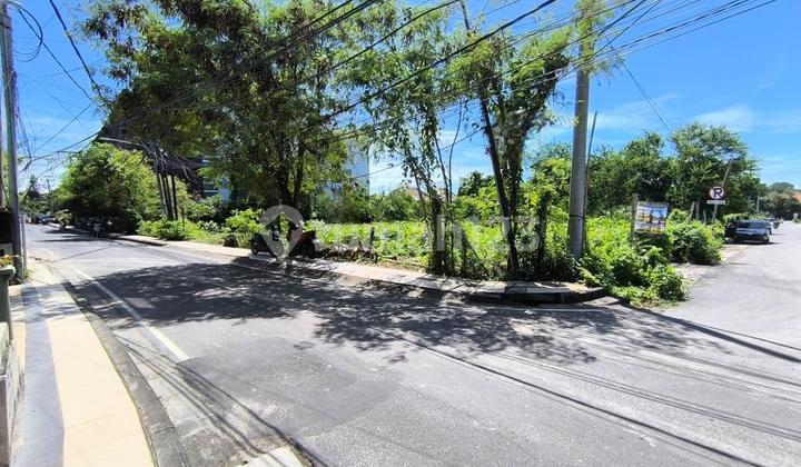 Tanah Drupadi Seminyak badung 