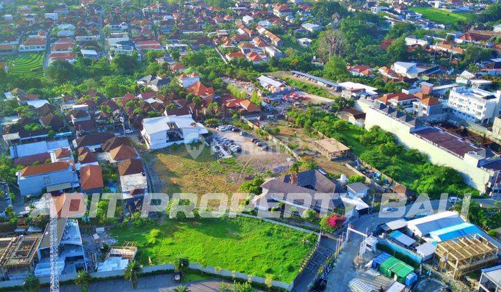 The Great Land of Batu Bolong Beach, Canggu, Badung 2