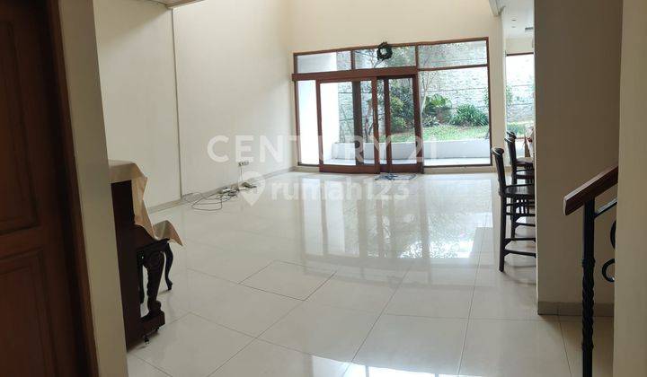 Dijual Nego Harga Akhir Tahun Rumah Komplek Taman Sakura Indah Bandung  1