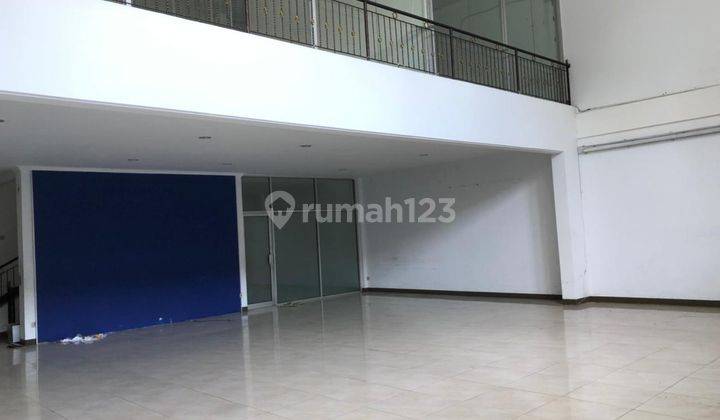 Omg Area Tenang... Ruang Usaha Ex Showroom Hitung Tanah Di Setiabudi Bandung 1