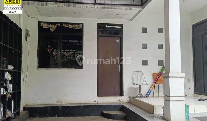 Dijual Untung Rumah Bangunan Lama Strategis Sayap Cipaganti Bandung 1