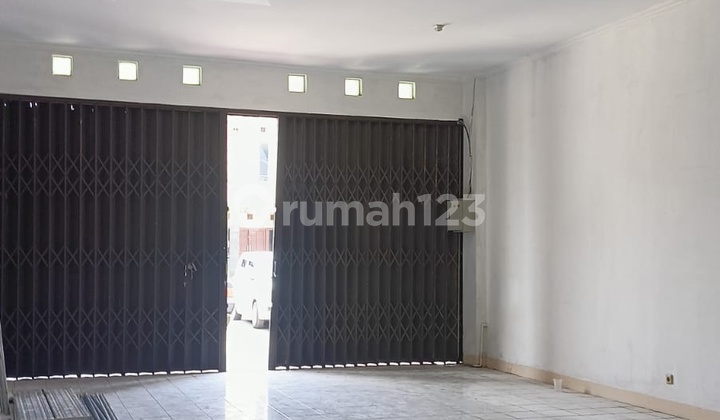 Nego Sekarang, Ruko Strategis Dengan Parkiran Luas Di Pasadena Bandung Nego Sekarang, Ruko Strategis Dengan Parkiran Luas Di Pasadena Bandung