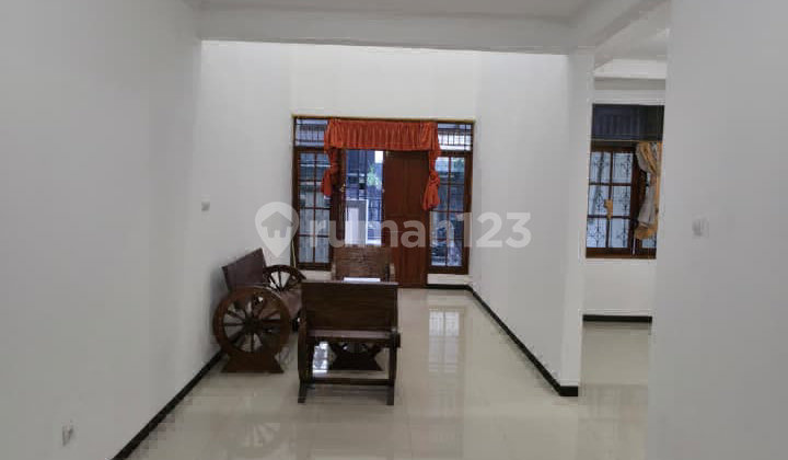 House Already Renovated in Kopo Kencana Complex, Bandung 2