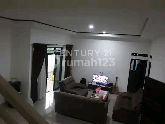 Rumah Sumedang Kota Dekat Polsek Ranca Purut dan Griya Dep Store Rumah Sumedang Kota Dekat Polsek Ranca Purut dan Griya Dep Store