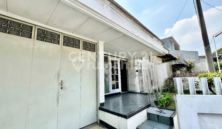 Selling Fast, Cheap and Comfortable House in Sumber Sari Bandung Selling Fast, Cheap and Comfortable House in Sumber Sari Bandung