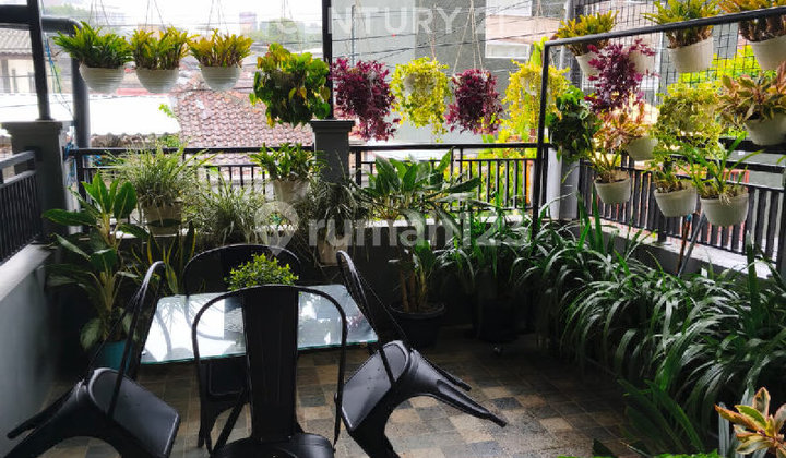 Rumah dan Kos Aktif 17 Kamar Dekat Kampus Itb, Sayap Dago, Bdg. Rumah dan Kos Aktif 17 Kamar Dekat Kampus Itb, Sayap Dago, Bdg.