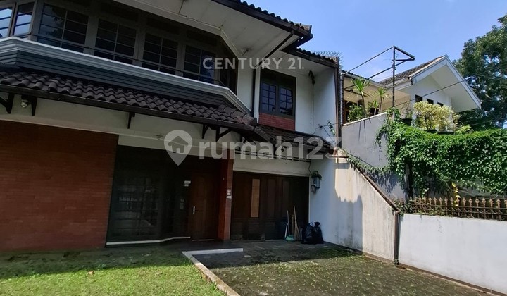 Rumah 2 Lantai Lokasi Terbaik di Sayap Dago Bandung