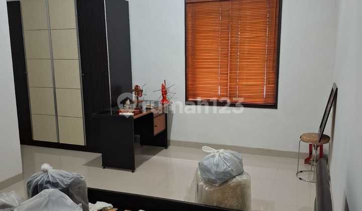 kamar tidur rumah bagus siap huni  istana
