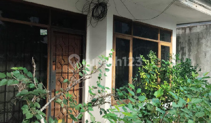 Hunian Asri Lokasi Tengah Kota di Taman Lingkar Bandung 1