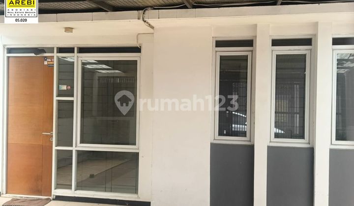 Rumah Terawat Hadap Timur Komplek Antapani Bandung