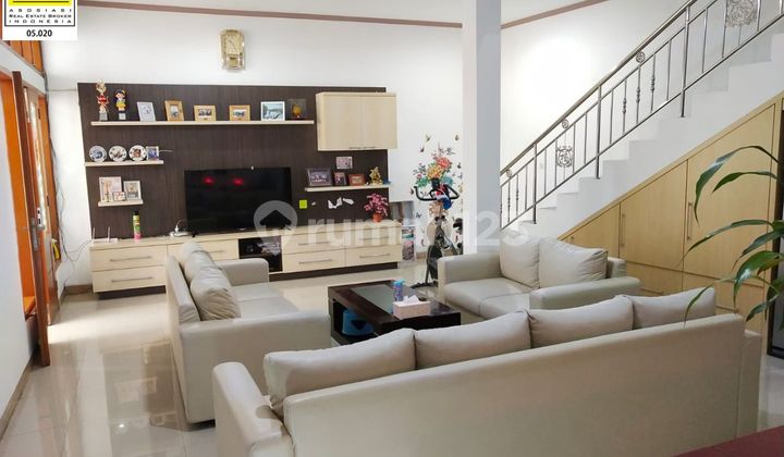 Rumah Modern Vvip di Pharmindo Cimahi Rumah Modern Vvip di Pharmindo Cimahi