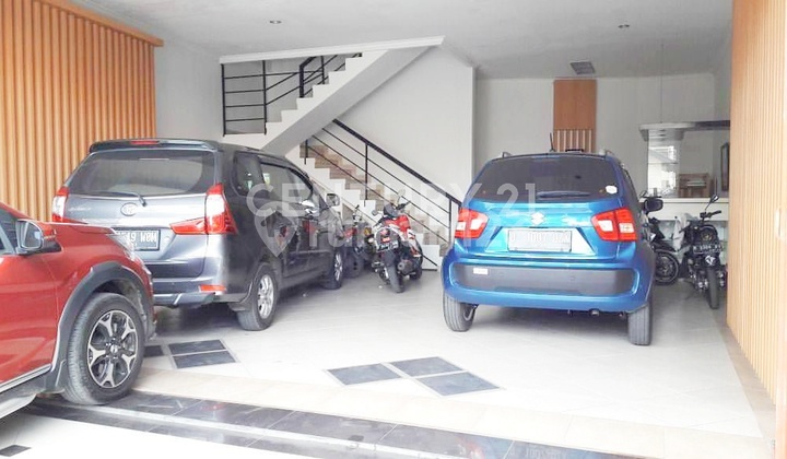 Jual Ruko Bangunan 3 Lantai Dikawasan Bisnis Buah Batu Bandung