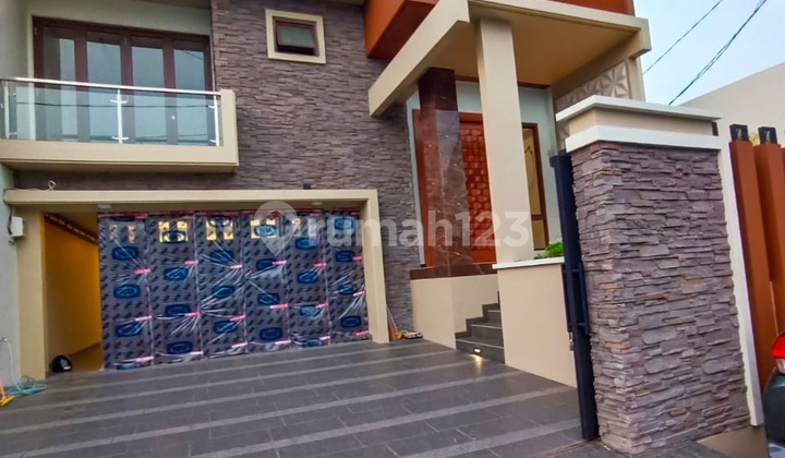 Rumah baru dalam clulster pesanggrahan dekat pintu tol dan halte busway