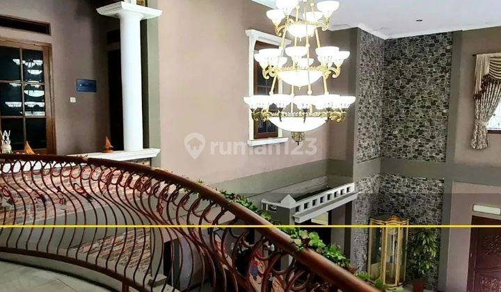 Rumah Bagus Semi Furnished di Praja, Jakarta Selatan 2