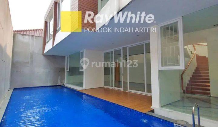 Rumah Baru Semi Furnished di Pondok Indah, Jakarta Selatan. 1